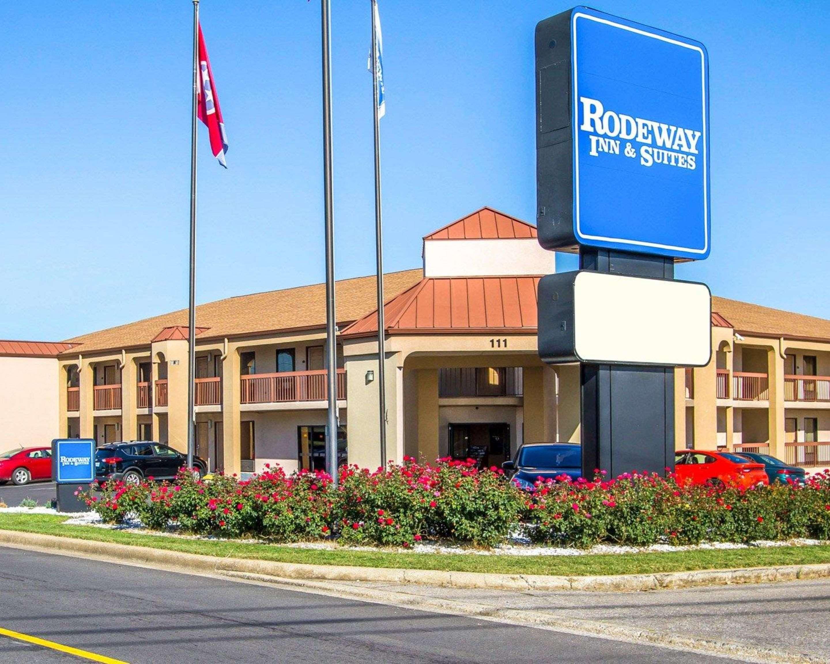 Rodeway Inn & Suites Clarksville Zewnętrze zdjęcie